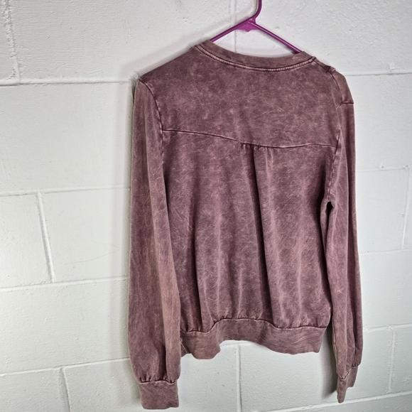 Anthropologie eri + ali weckerlie scalloped dusty mauve ruffle sweatshirt - Picture 6 of 8